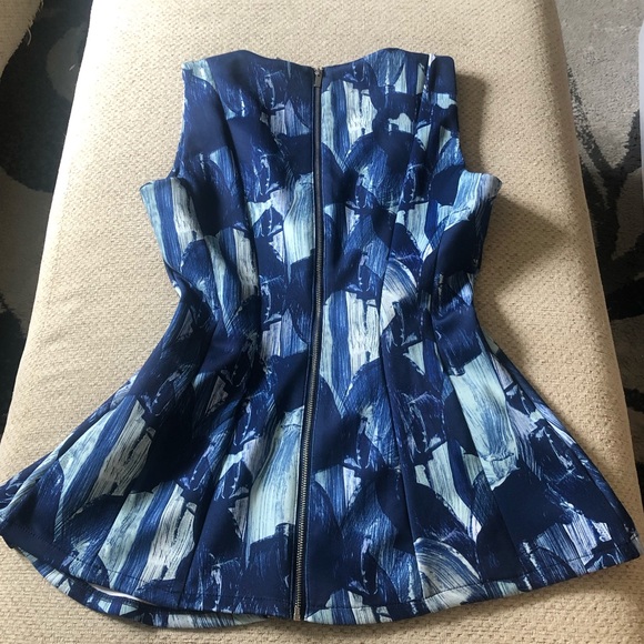 H&M peplum top - Picture 2 of 2